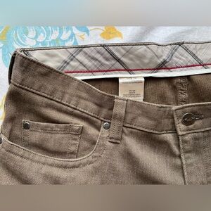Kenneth Cole New York Tan Chinos